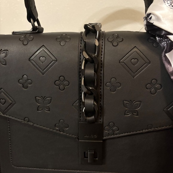 NWT ALDO Black Purse Butterfly/Heart‎ Embossed; Black/White Strawberry Scarf - Picture 8 of 10